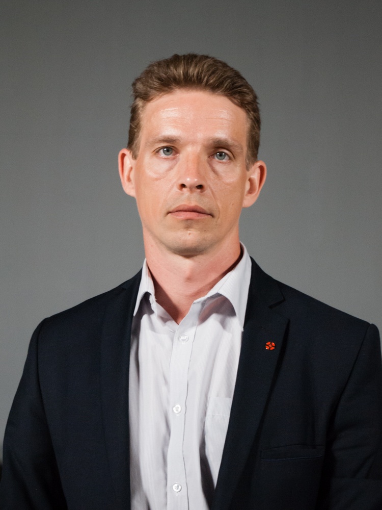 speaker-image