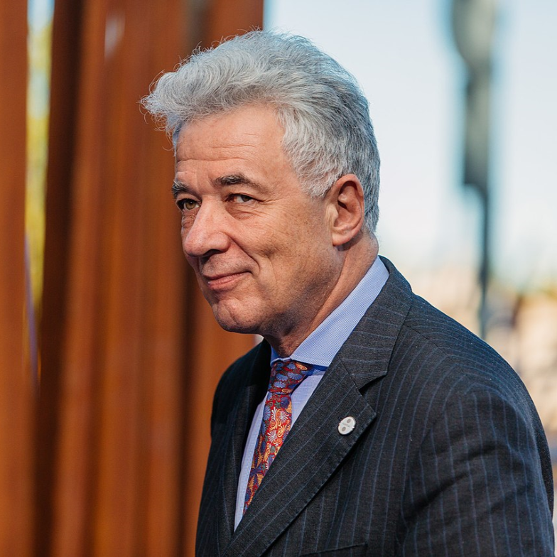 speaker-image