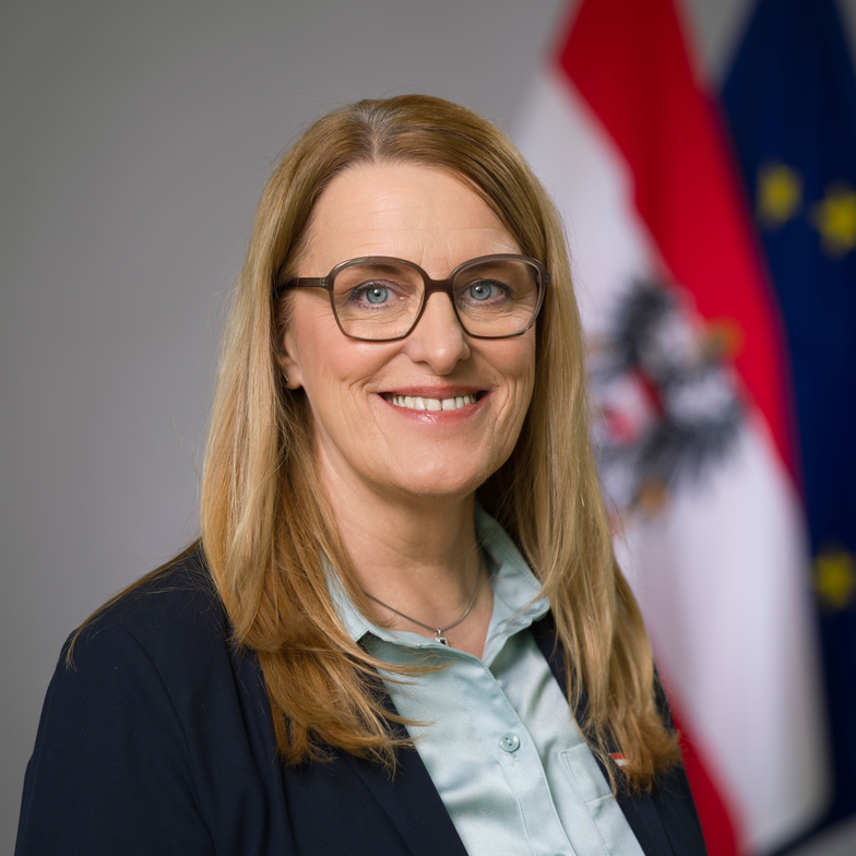 speaker-image